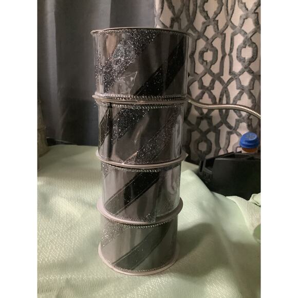 Celebrate It Christmas 4 Rolls Wired Black and Silver Ribbon - Picture 2 of 4